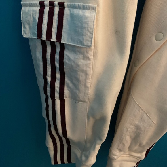 Ivy Park x Adidas unisex first collection sweatsuit. - Picture 10 of 14